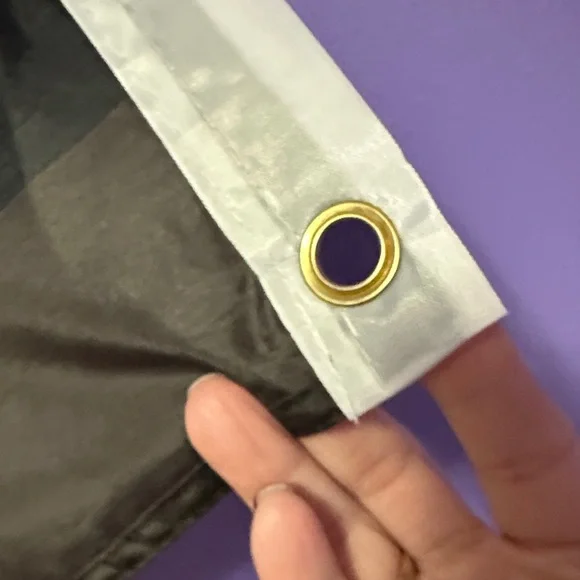 Flag - Picture 3 of 4